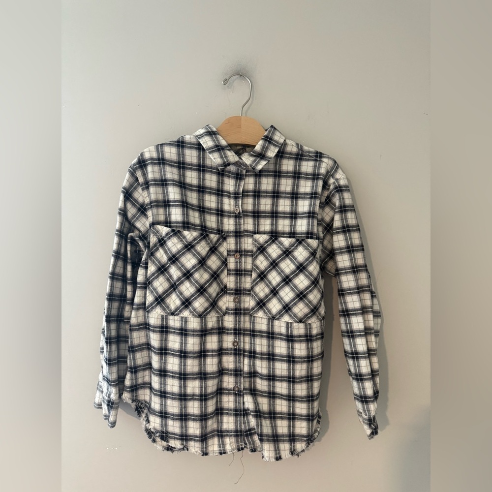 $13 ADD ON Zara Girls Plaid Button Down 10Y Flannel Cutoff Denim Cotton‎ On top
